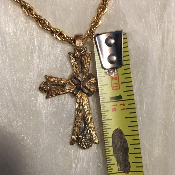 Cross necklace - Picture 5 of 5